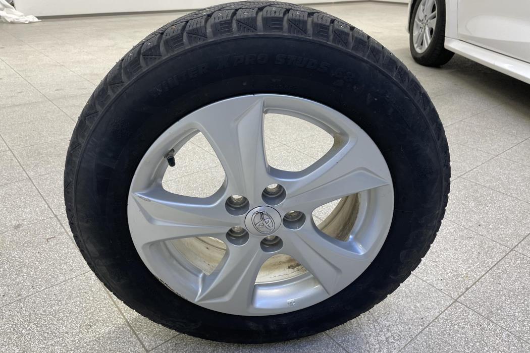 Toyota Yaris 2023