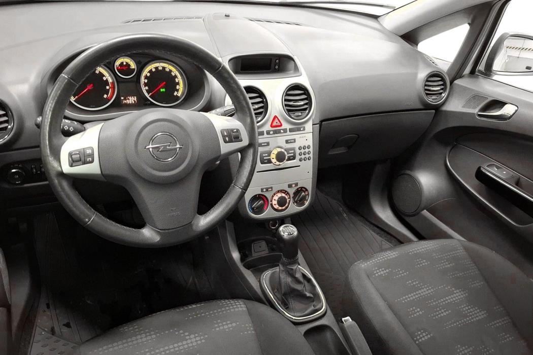 OPEL CORSA 2011