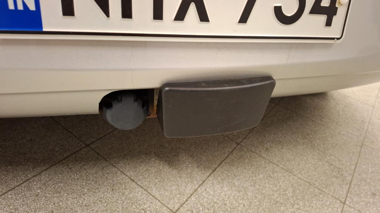 OPEL CORSA 2011