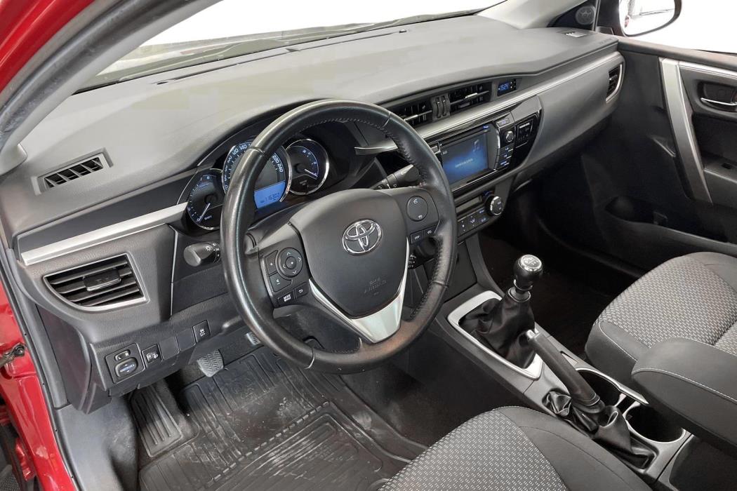 Toyota Corolla 2015
