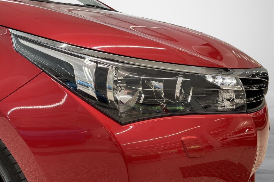 Toyota Corolla 2015