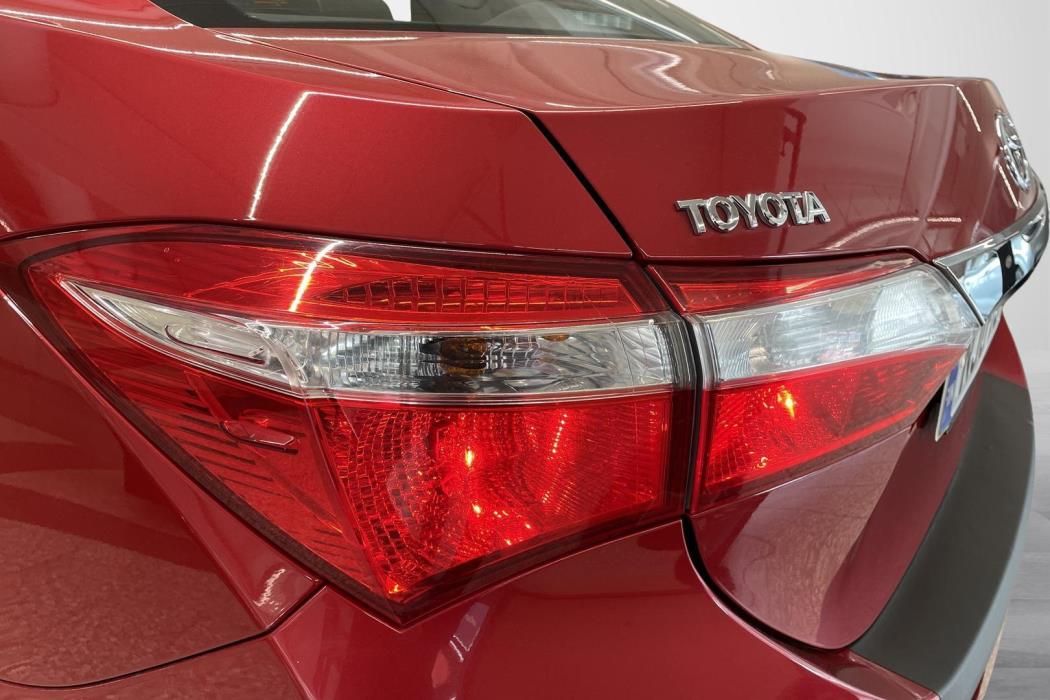 Toyota Corolla 2015