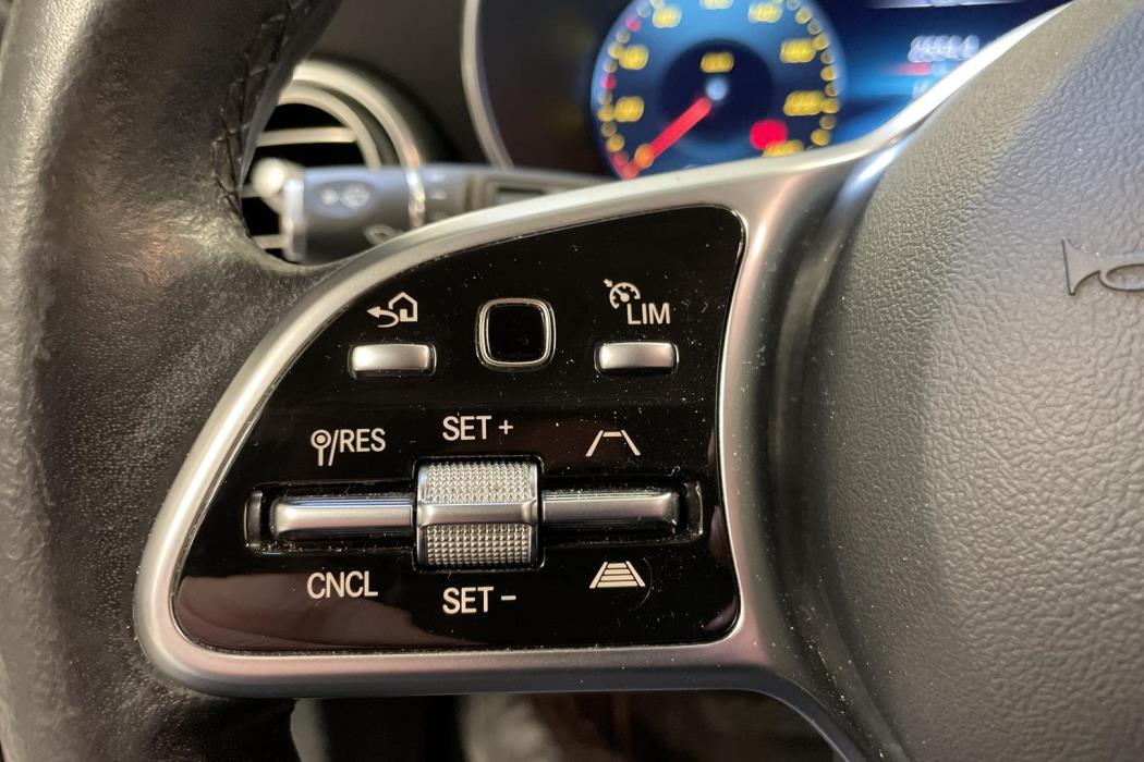 Mercedes-Benz GLC 2021