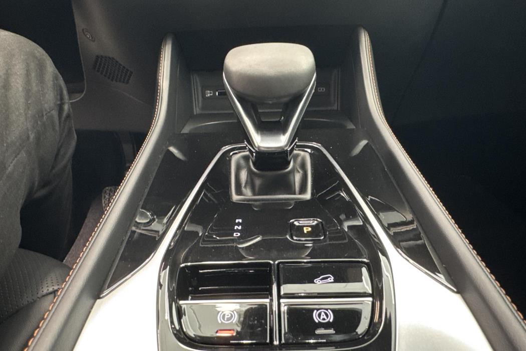 MG HS 2026