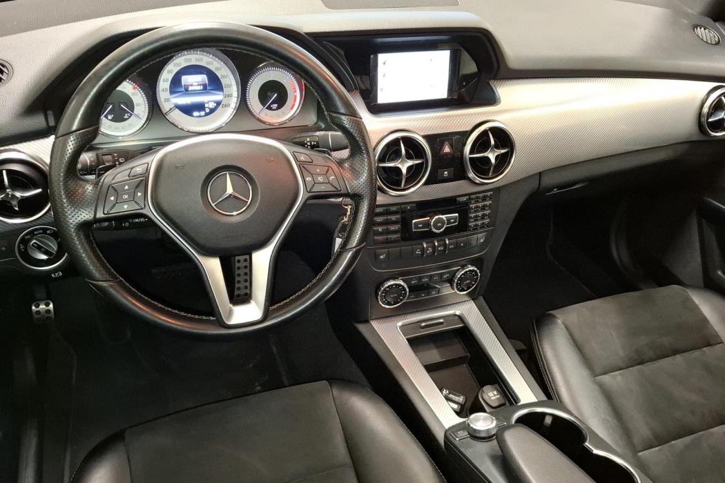 Mercedes-Benz GLK 2012