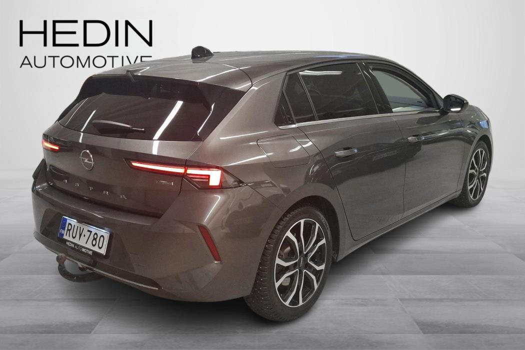Opel Astra 2023