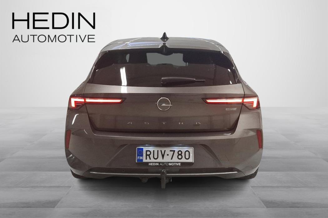Opel Astra 2023