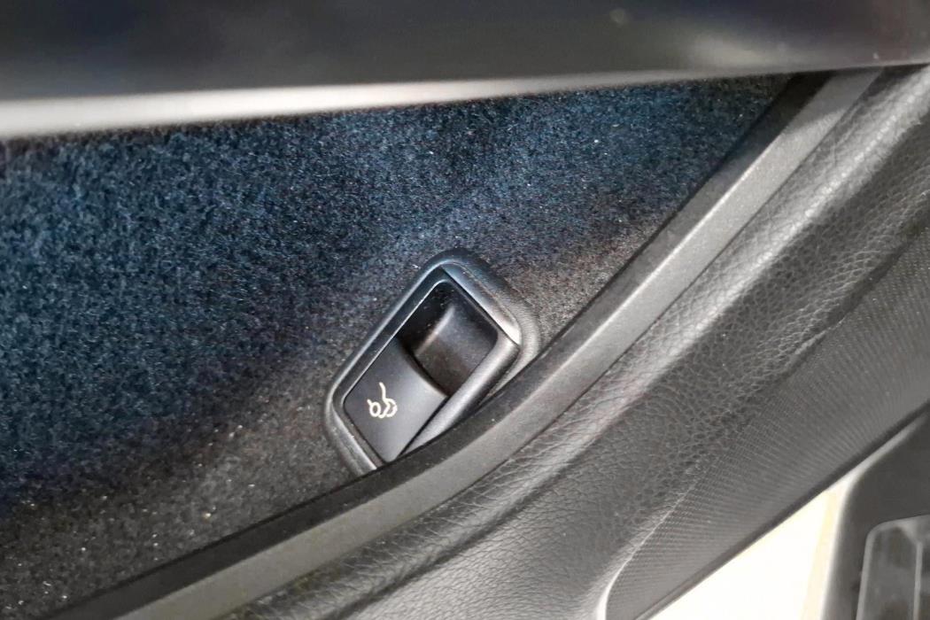 Mercedes-Benz E 2013