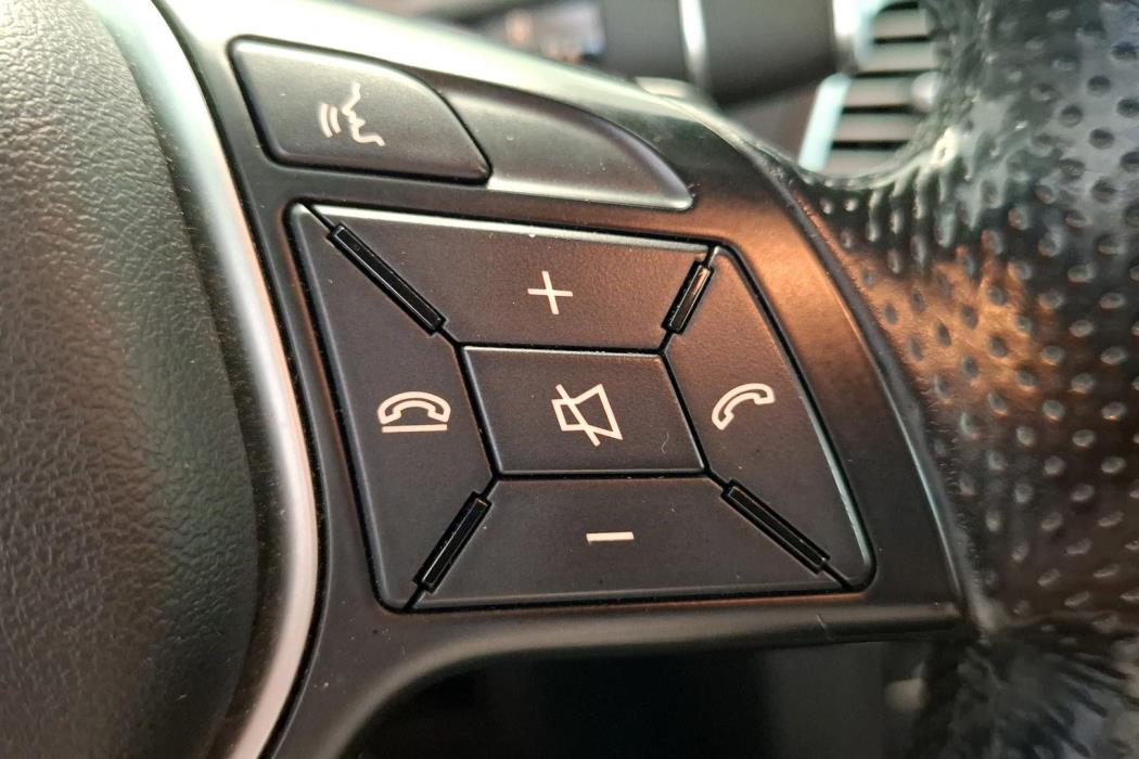 Mercedes-Benz E 2013