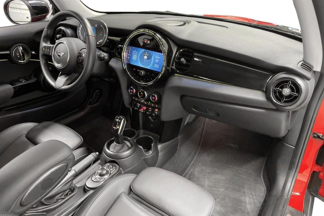 MINI Hatchback 2024