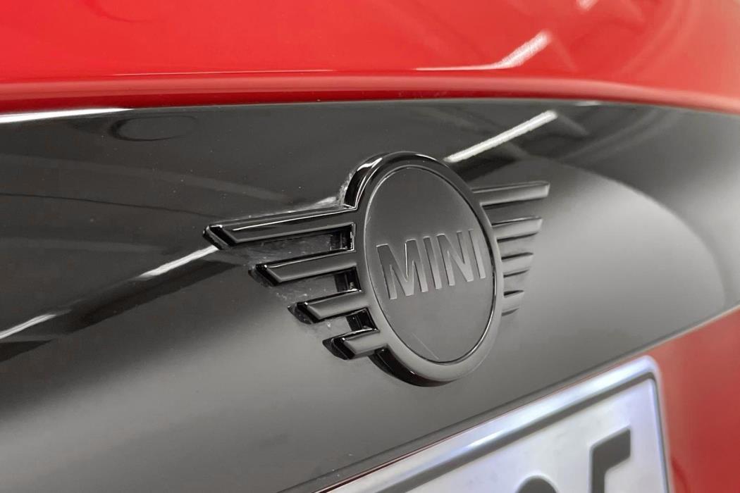 MINI Hatchback 2024