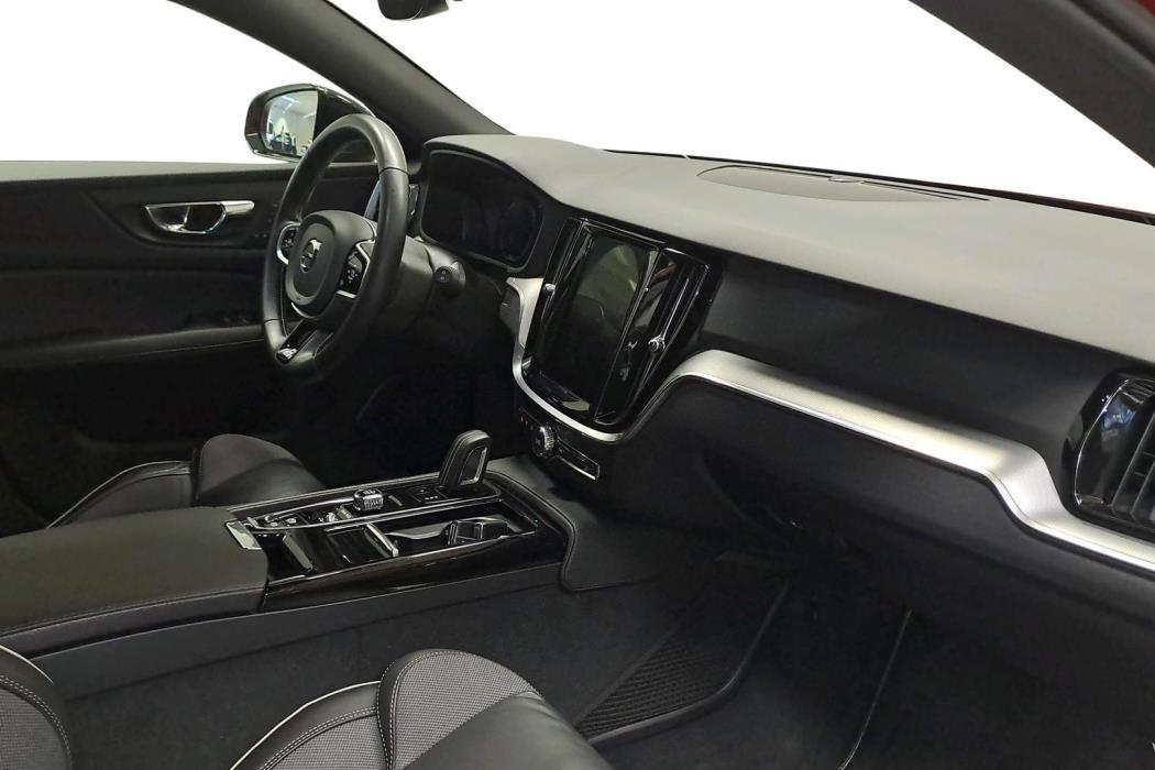 Volvo V60 2020