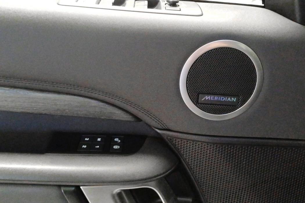 Land Rover Discovery 2017