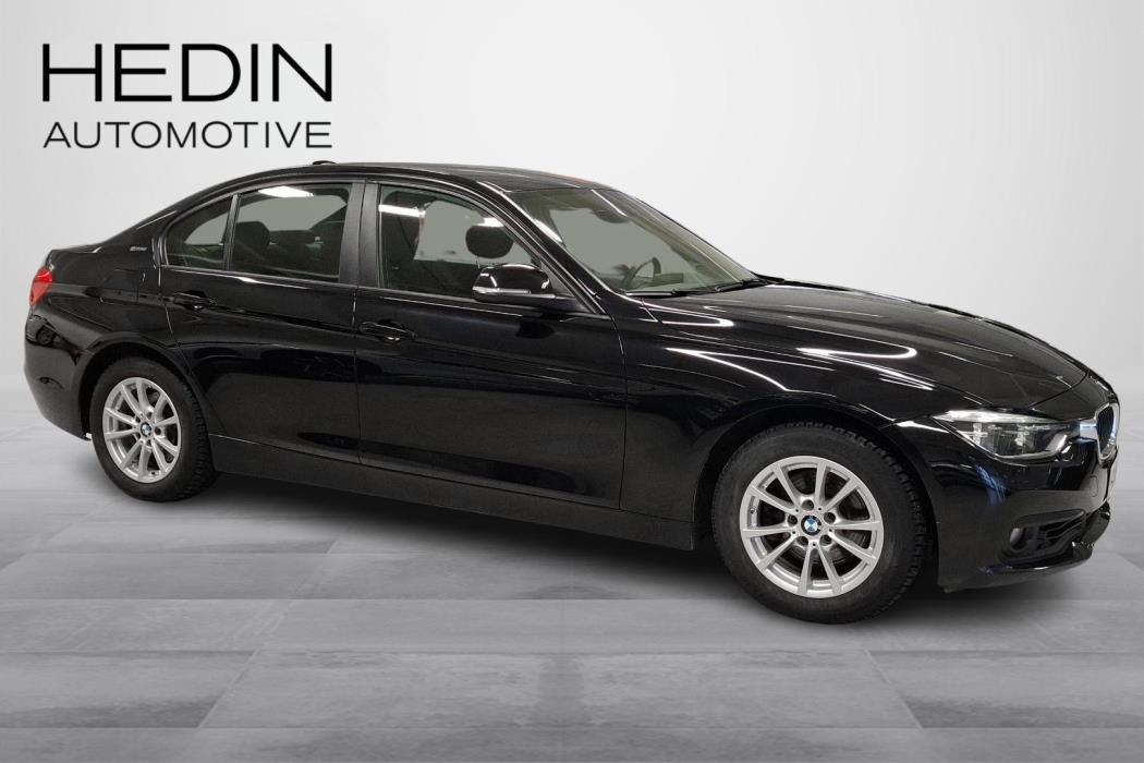 BMW 330 2016