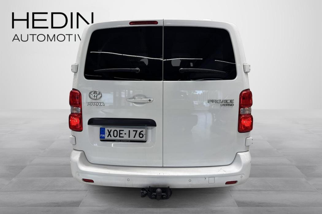 Toyota Proace Verso 2017