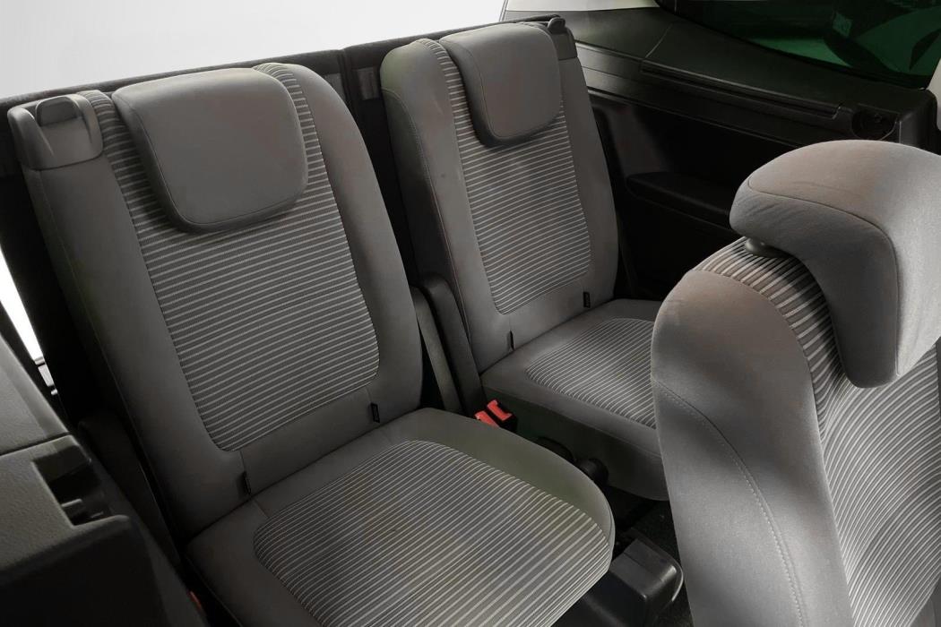 Seat Alhambra 2015