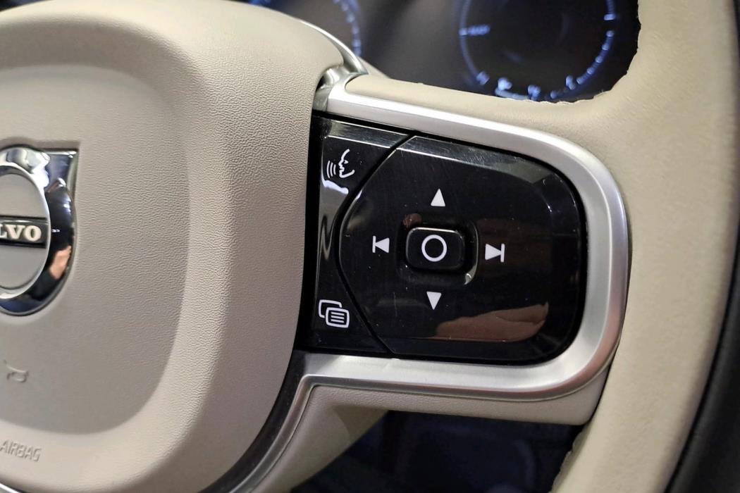 Volvo V60 2022