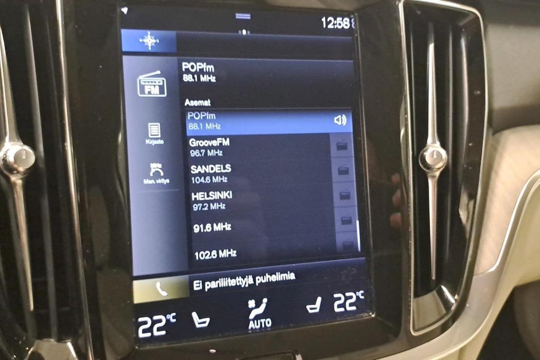Volvo V60 2022