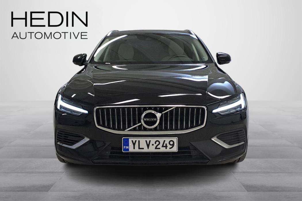 Volvo V60 2022