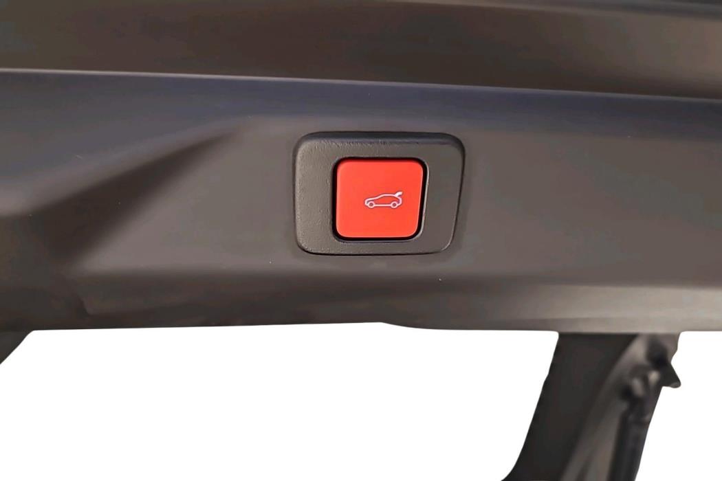 Peugeot E-3008 2026