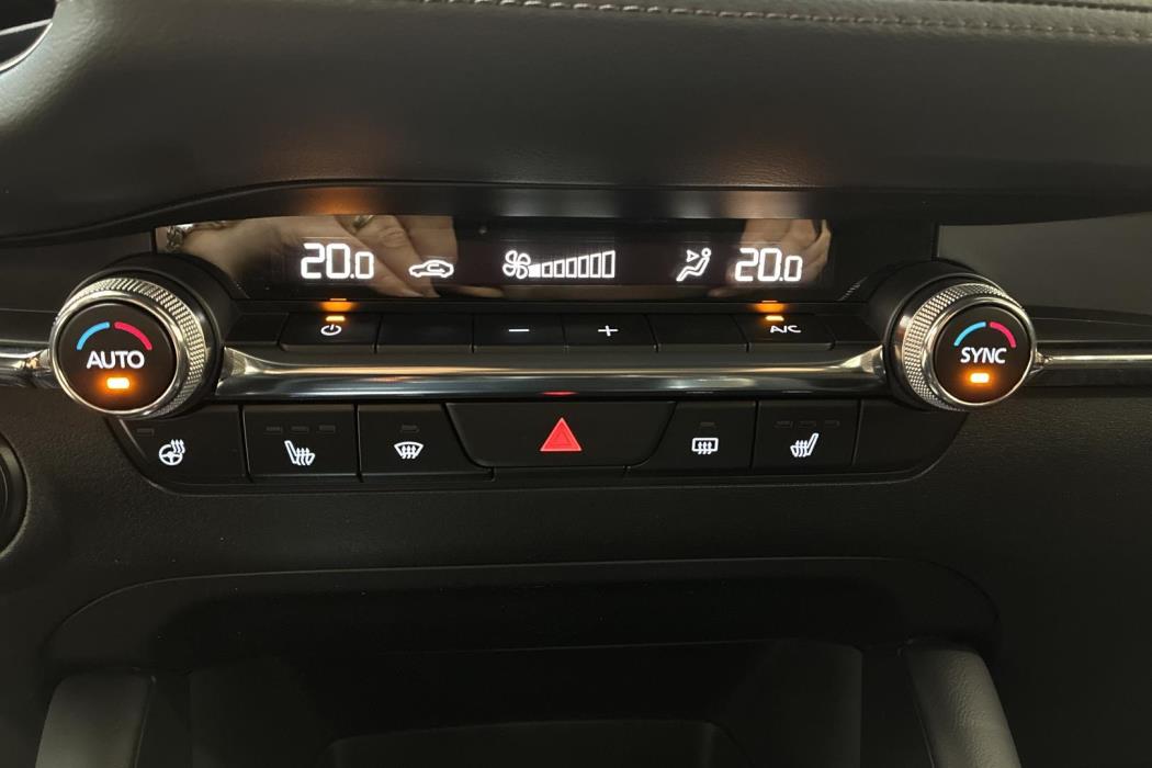 MAZDA Mazda3 2022