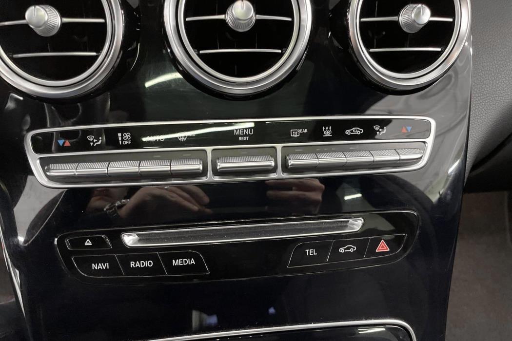 MERCEDES-BENZ GLC 2019