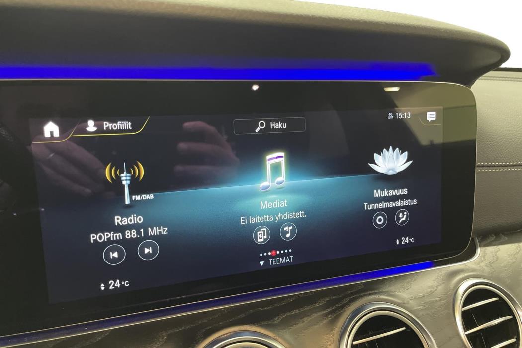 MERCEDES-BENZ E 2021