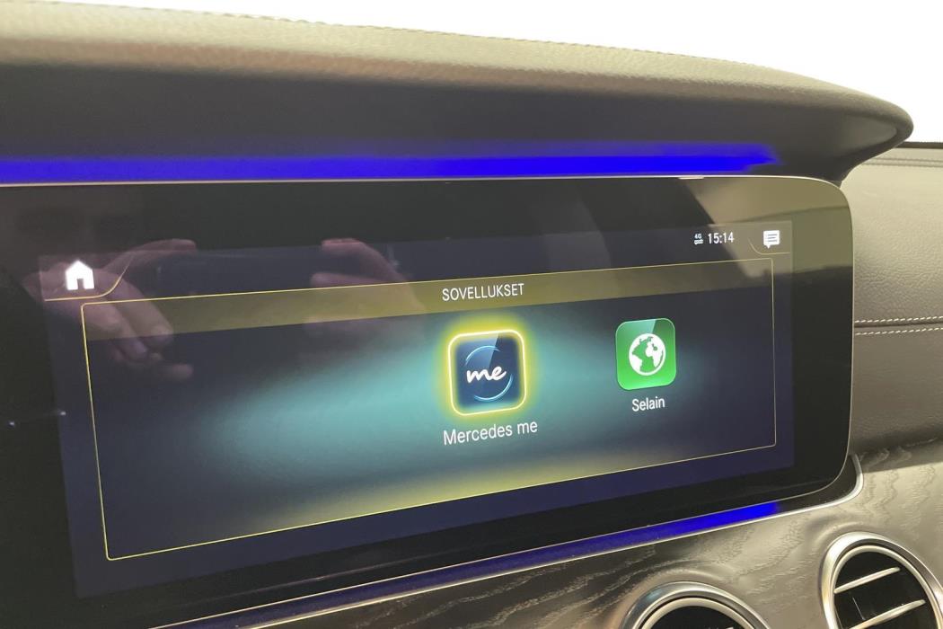 MERCEDES-BENZ E 2021