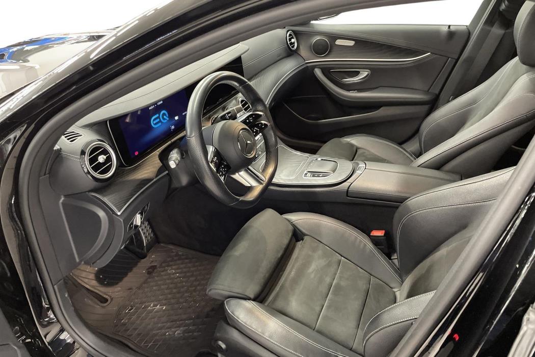 MERCEDES-BENZ E 2021