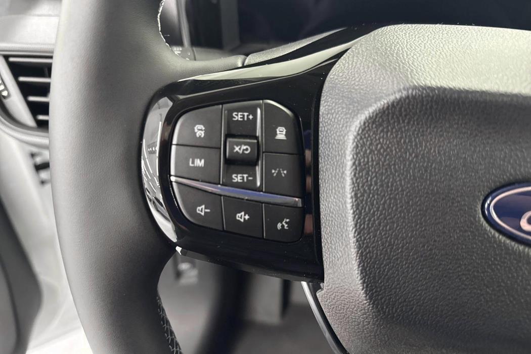 Ford Transit Courier 2025