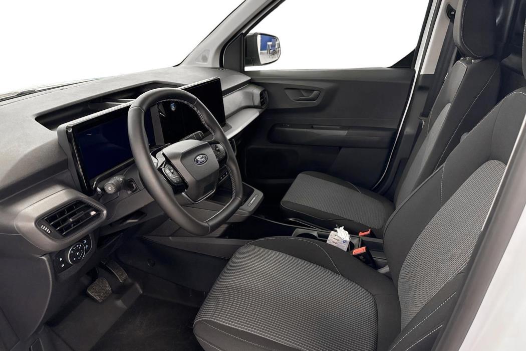 Ford Transit Courier 2025