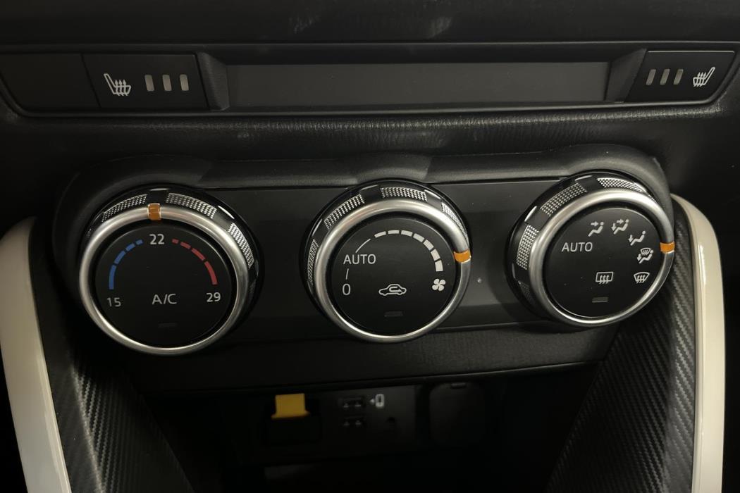 MAZDA Mazda2 Hybrid 2024