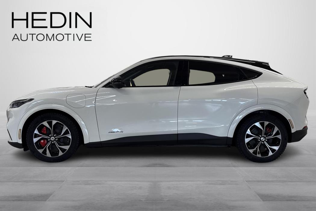 Ford Mustang Mach-E 2025