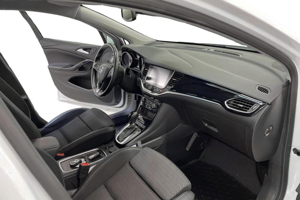 OPEL ASTRA 2019