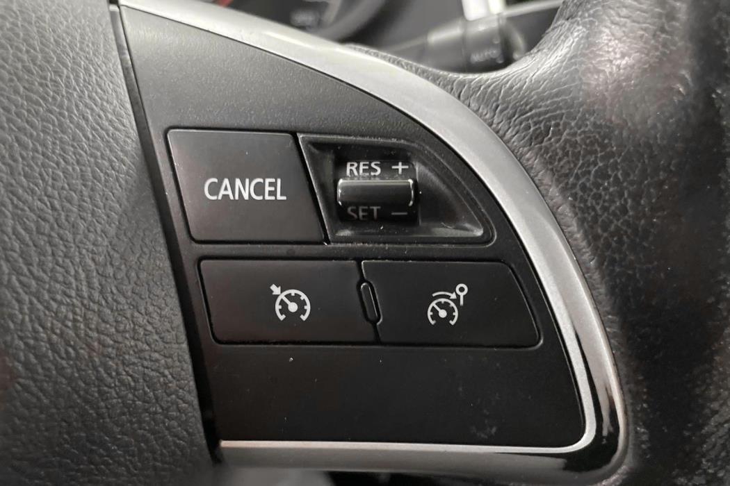 MITSUBISHI L200 2016
