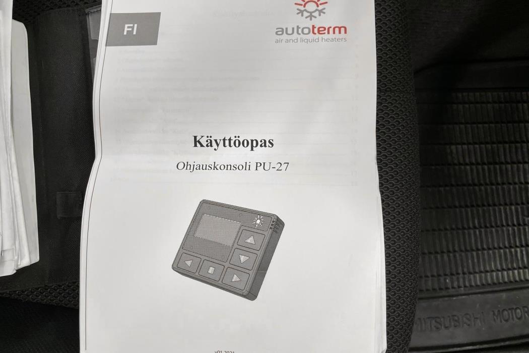 MITSUBISHI L200 2016