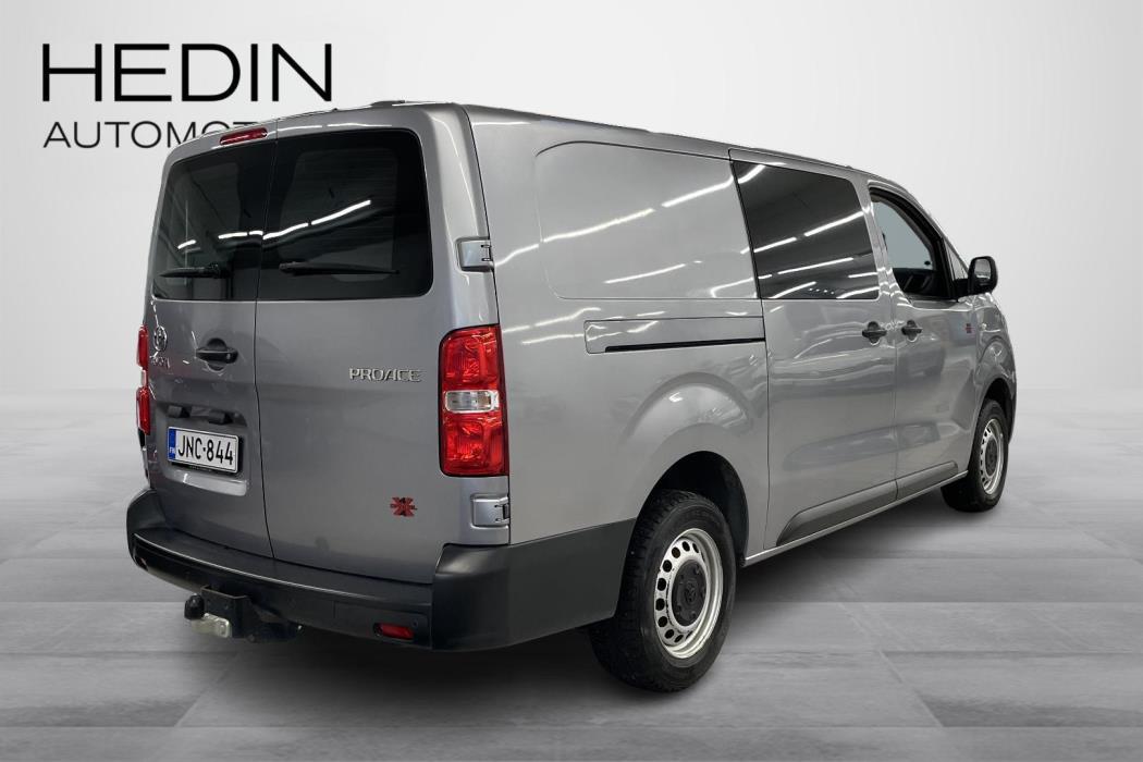 TOYOTA PROACE 2023