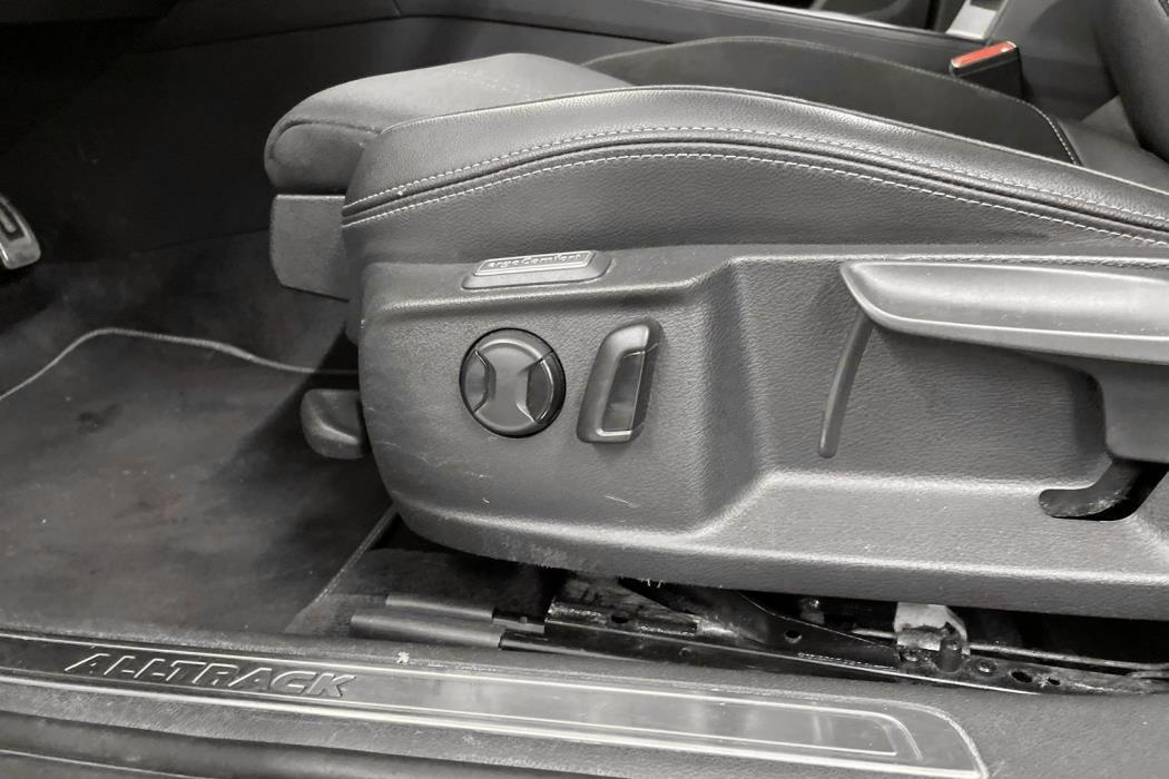 VOLKSWAGEN PASSAT 2019