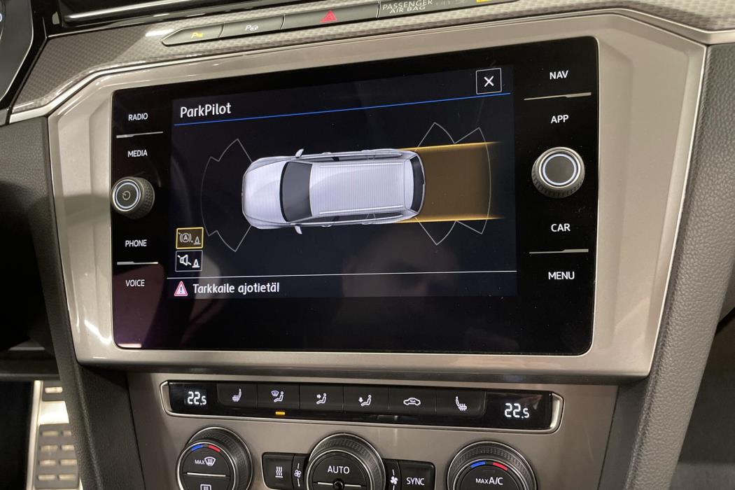 VOLKSWAGEN PASSAT 2019