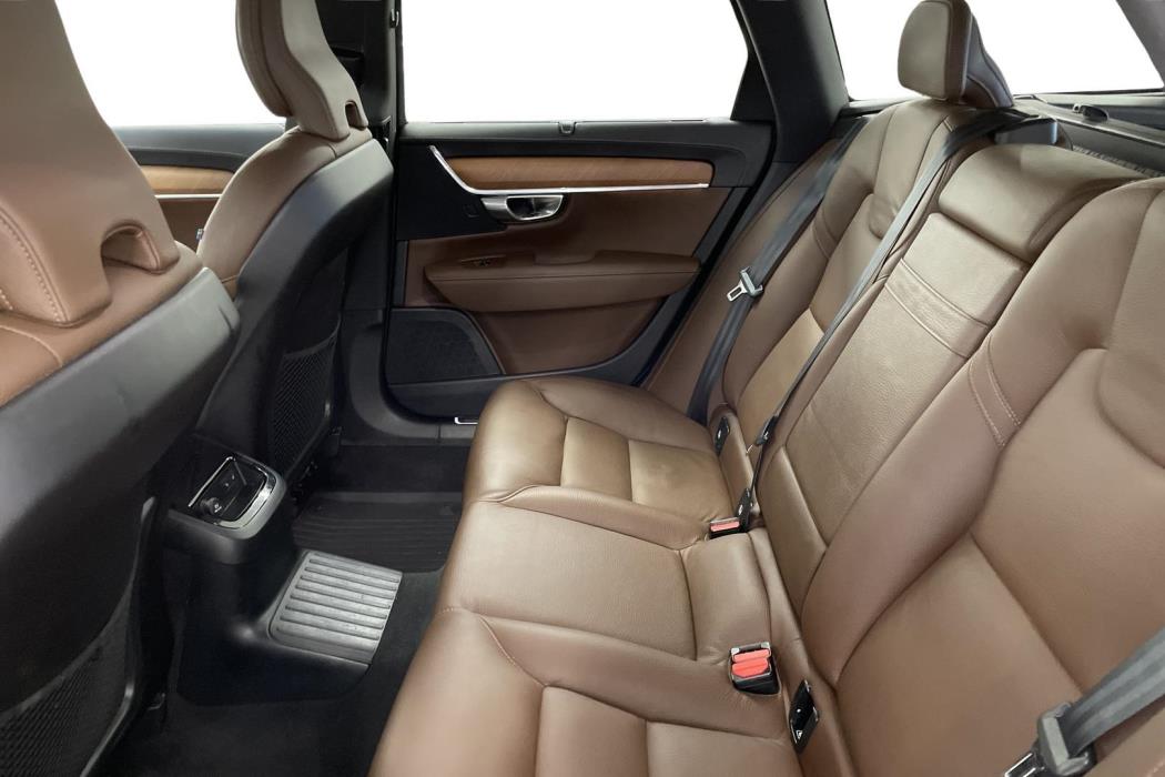 VOLVO V90 2019