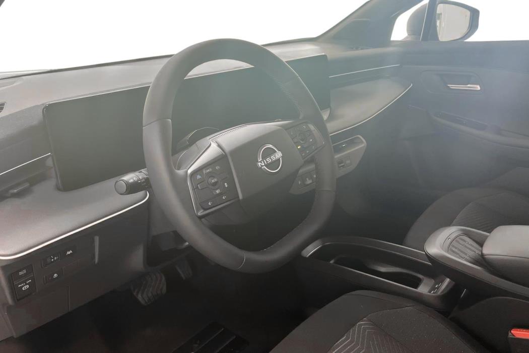 NISSAN Leaf 2026