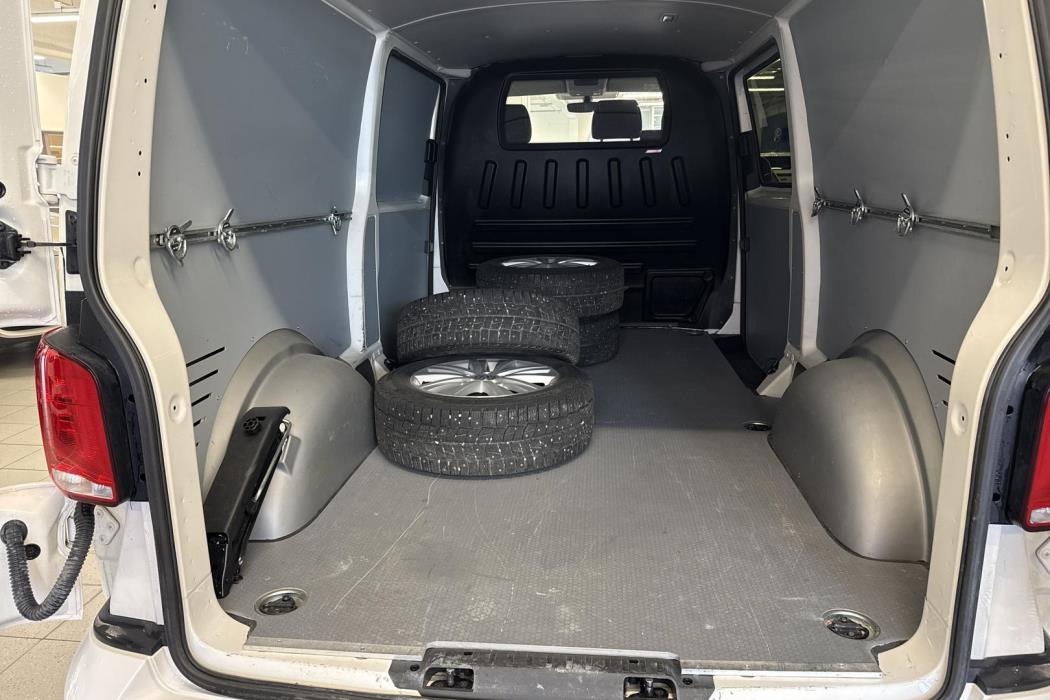 Volkswagen Transporter 2021