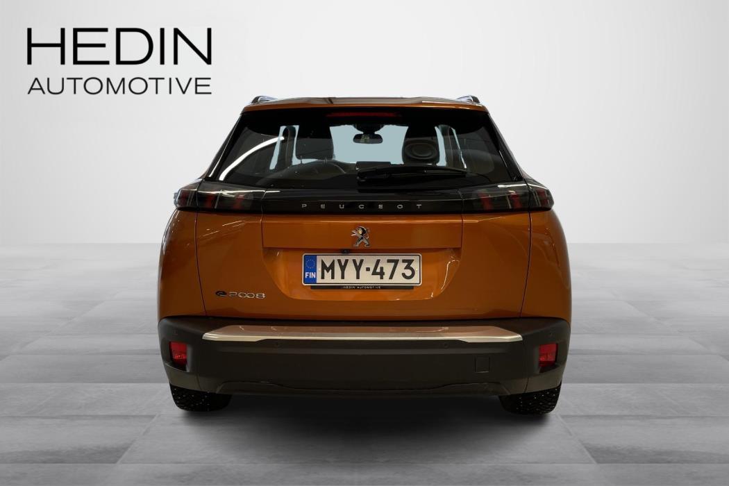 PEUGEOT e-2008 2021