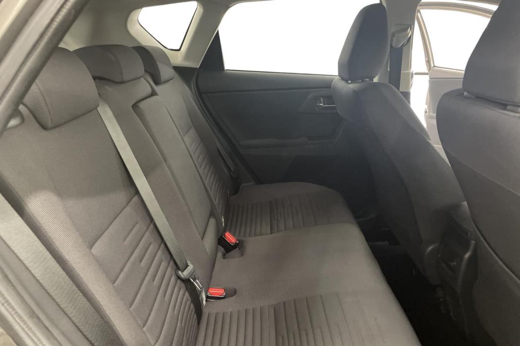 TOYOTA AURIS 2016