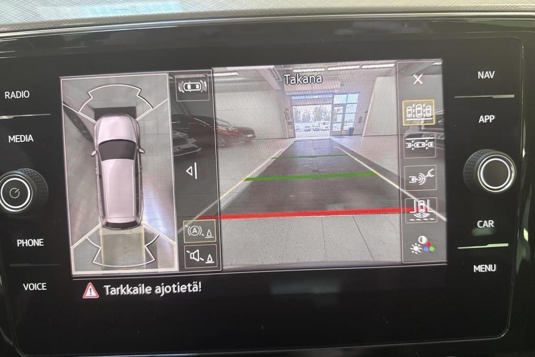 VOLKSWAGEN PASSAT 2019