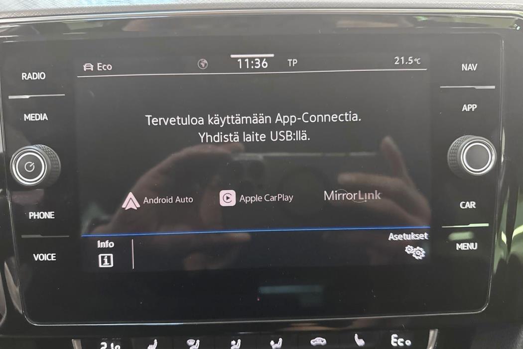 VOLKSWAGEN PASSAT 2019