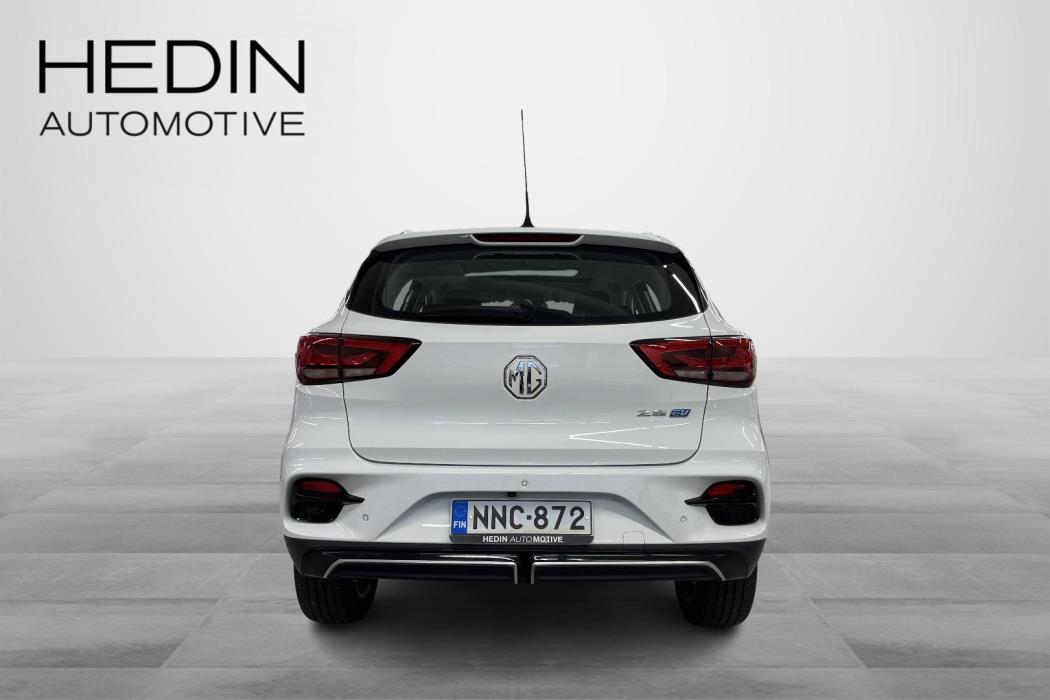 MG ZS 2023