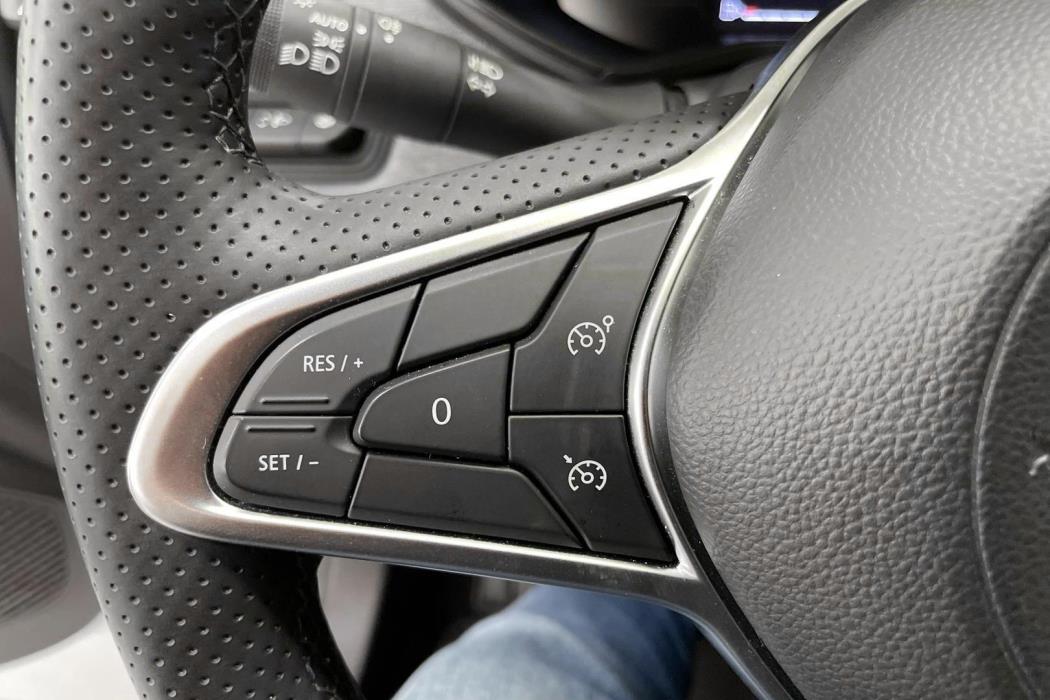 MITSUBISHI Colt 2024