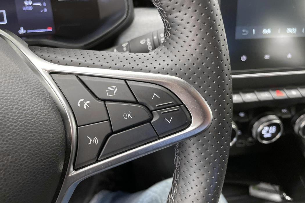 MITSUBISHI Colt 2024