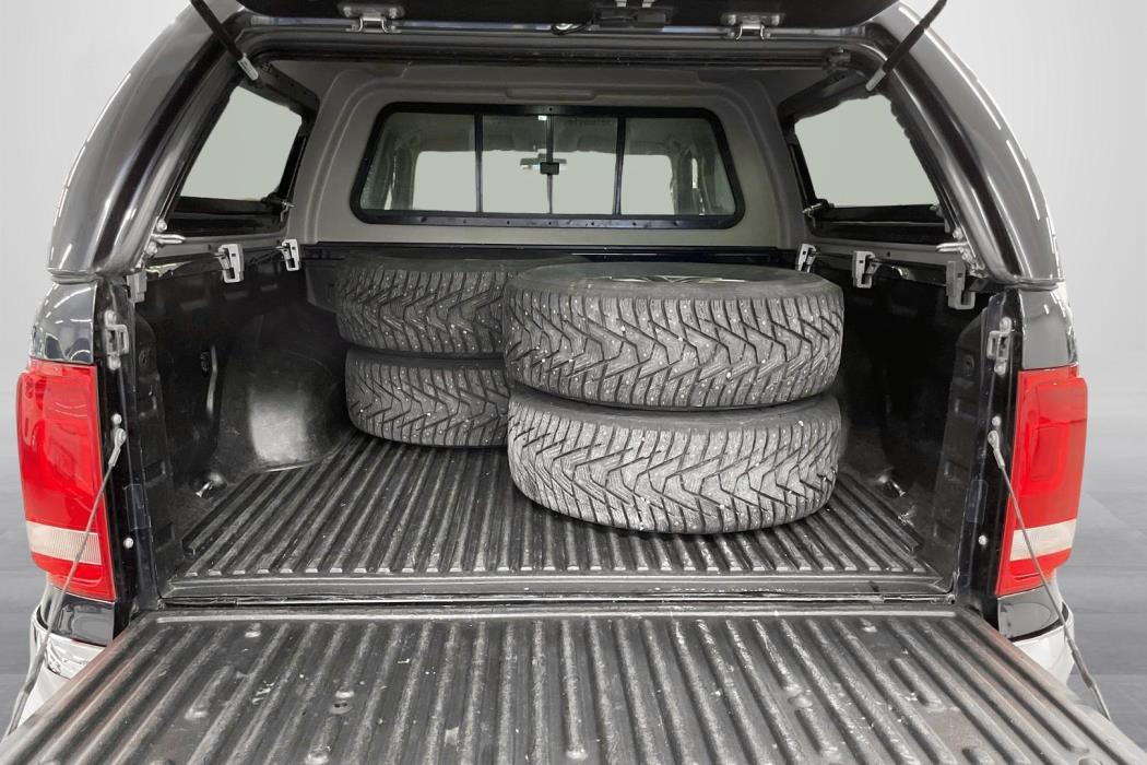VOLKSWAGEN Amarok 2014